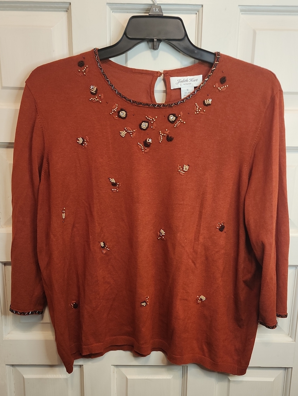 JUDITH HART Rust Crewneck Women's Silk Sweater w/ Button Loop Back 3/4 Sleeves